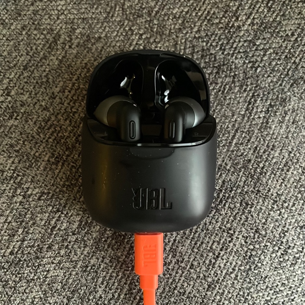 Jbl headphones